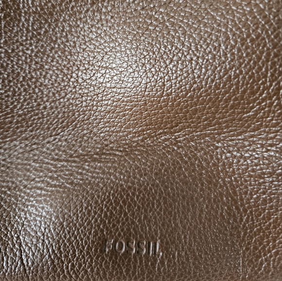 Fossil Fiona Leather Tote - Picture 10 of 12